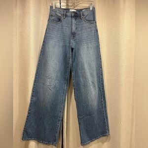 Jessica Simpson High-Rise Wide Leg Freesia Jeans